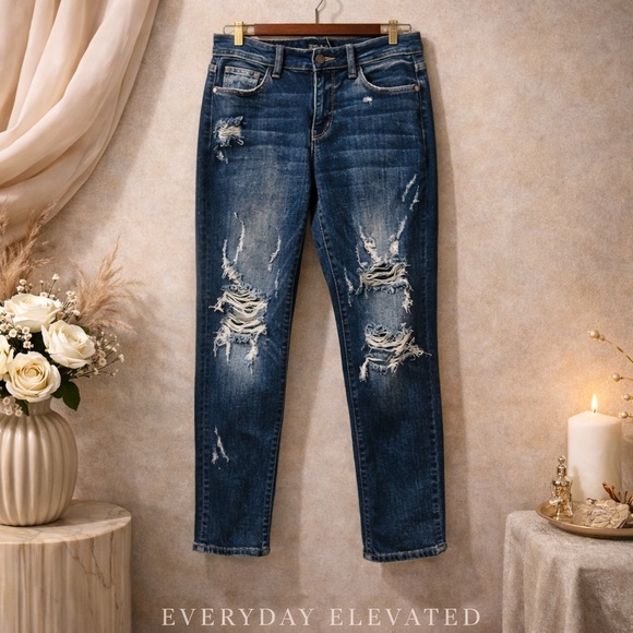 Judy Blue Denim - Size 5/27 Judy Blue Boyfriend Fit Distressed Jeans – Dark Wash